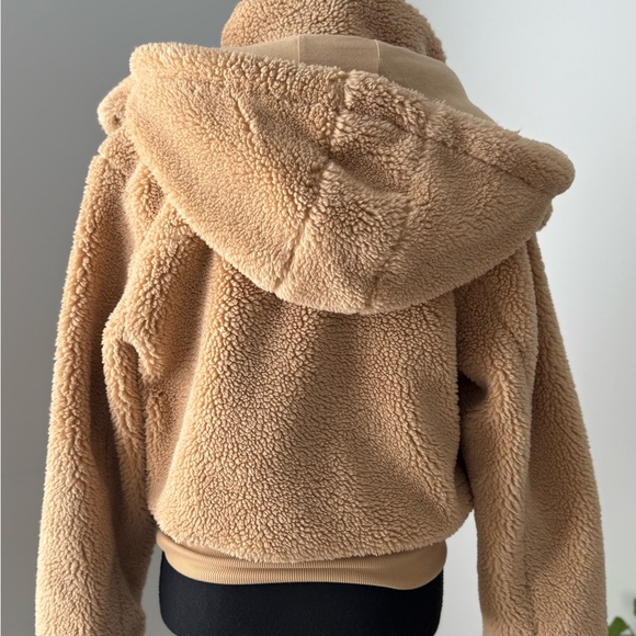 Alo jacket - Picture 3 of 5